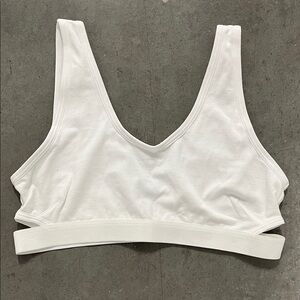 Art Class White Sports Bra